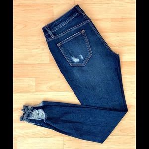 Destroyed Mid-Rise Skinny Jeans